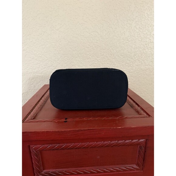 Provo Craft Silent Setter - Eyelet Setter Crafting Case And Tools - Picture 2 of 9